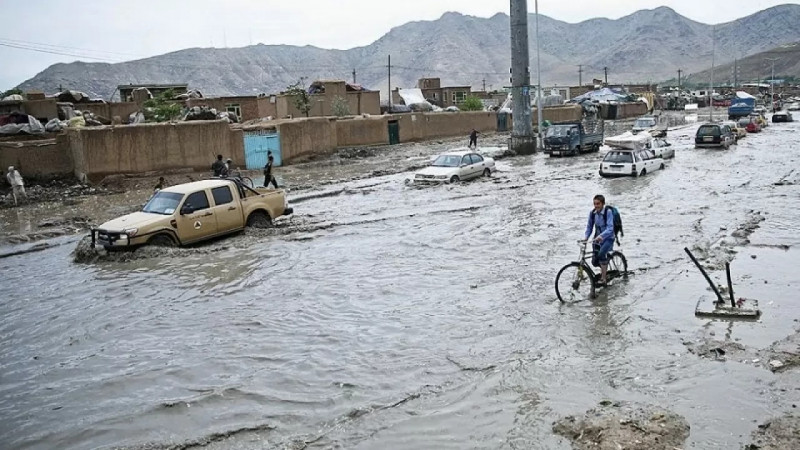 Наводнения в Афганистане унесли более 300 жизней 