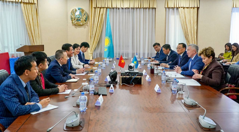 Kazakhstan-Vietnam trade soars to $979.2mn in 2023 