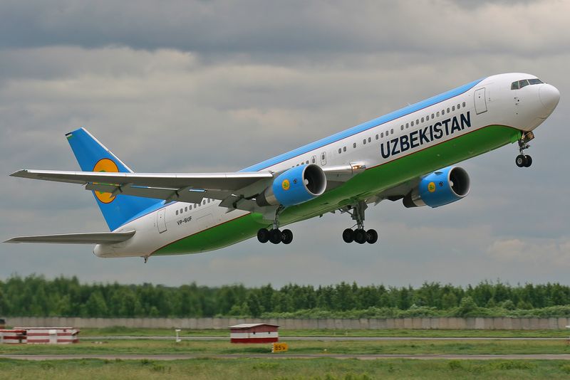 «Ўзбекистон ҳаво йўллари» самолёти. Фото: Wikipedia