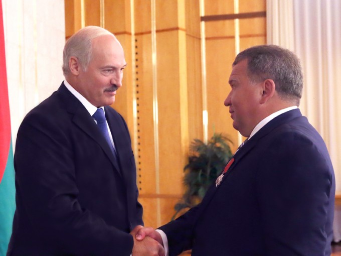 Lukashenko va Chij.