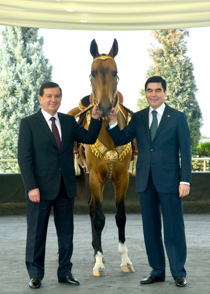Фото: «Туркменистан: золотой век»