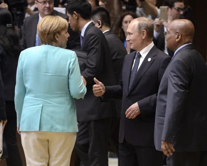 2016 йилда Хитойдаги G20 sammitiда.