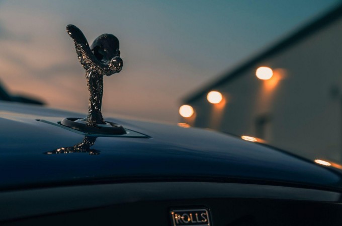 Фото: Rolls-Royce Cullinan Black Badge