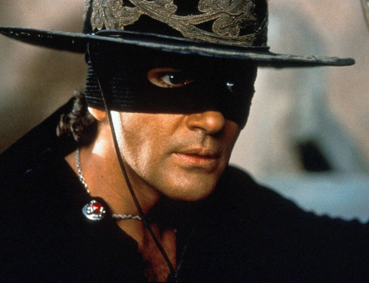 Фото: The Mask of Zorro / TriStar Pictures