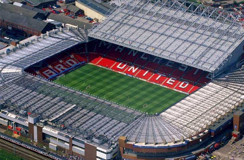  Manchester Yunayted Old Trafford Buzib Tashlab Uning O rnida Yangi 