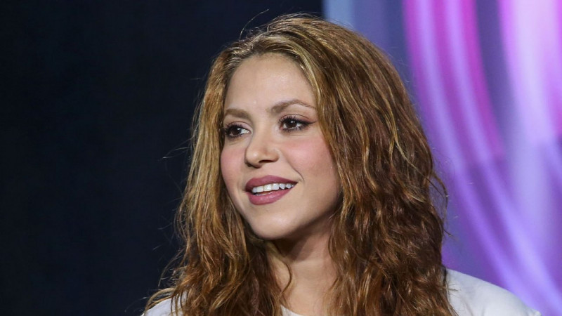 Shakira tug‘ilgan shaharda unga haykal o‘rnatildi (foto)