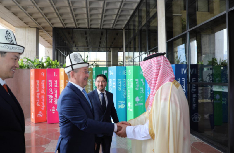 Kyrgyzstan explores economic opportunities with Saudi Arabia and Kuwait at Islamic Development Bank meeting 