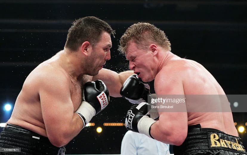 2011-yil 27-avgust kuni WBA Regular vakant kamari uchun rossiyalik Aleksandr Povetkinga qarshi ringga chiqadi.