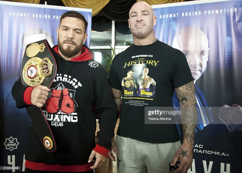 2016-yil 5-mart sanasida Ruslan Chagayev vakant qolgan WBA kamari uchun avstraliyalik Lukas Braunga qarshi ringga chiqadi.