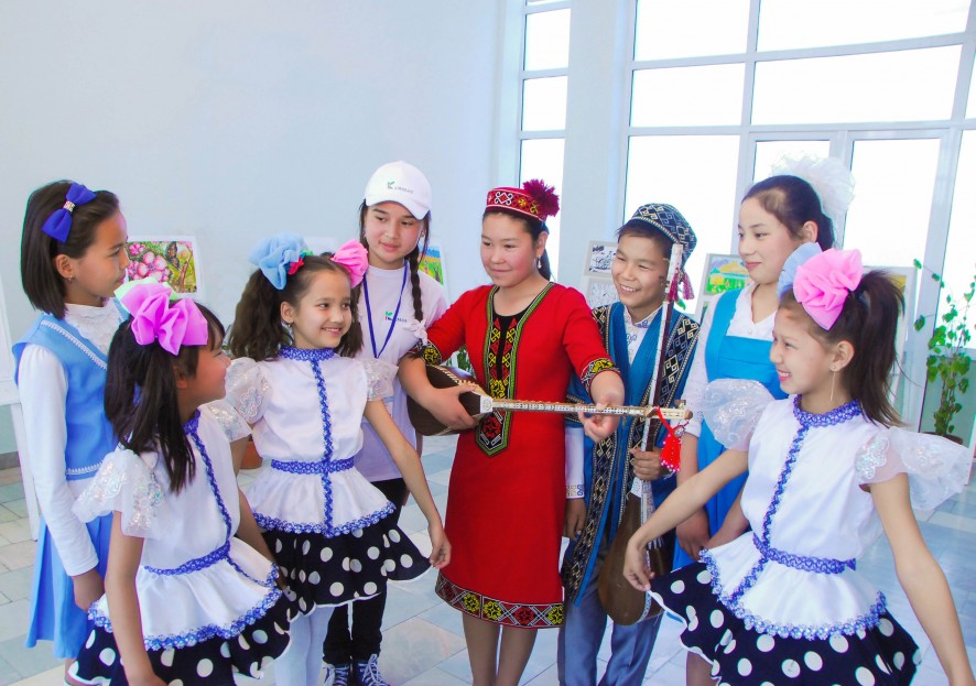 Qoraqalpog‘istondagi yoshlar festivalida. Foto: O‘zA