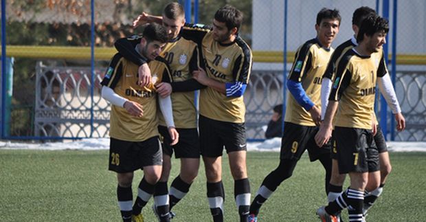 “Olmaliq” futbolchilari. Foto: fc-olmaliq.uz