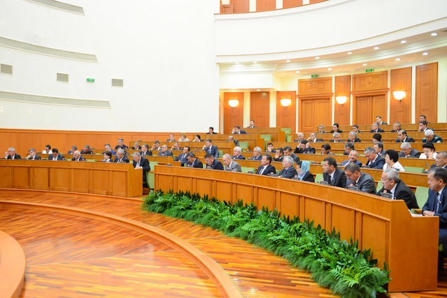 Oliy Majlisi Senatining o‘n beshinchi yalpi majlisidan. Foto: O‘zA / Yolqin Shamsiddinov