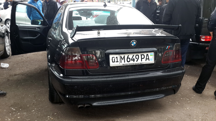 BMW 320i. Фото: bibi.uz