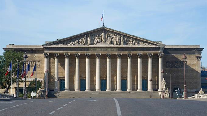 Fransiya parlamenti binosi. Foto: rfi.fr
