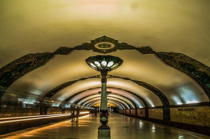 “Hamid Olimjon” metro bekati.