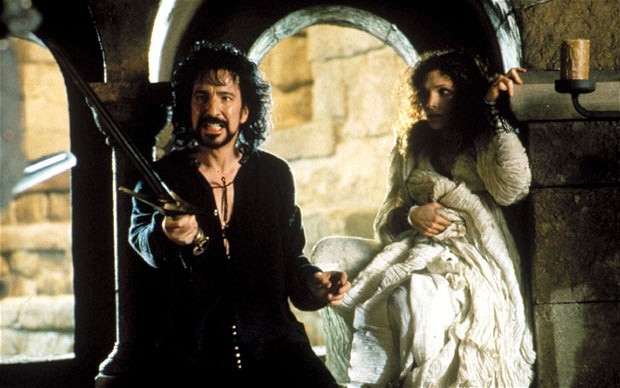 Alan Rikman “Robin Gud: qaroqchilar shahzodasi” filmida. Foto: The Telegraph