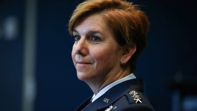 General Lori Robinson. Foto: Reuters