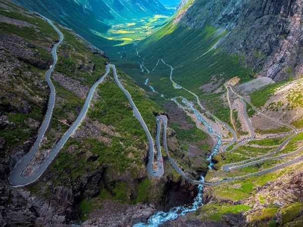 Норвегиядаги Trollstigen Road