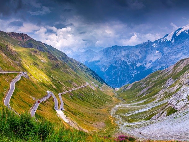 Италиядаги Stelvio Pass. Фото: Business Insider