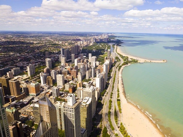 Чикагодаги Lake Shore Drive. Фото: Business Insider