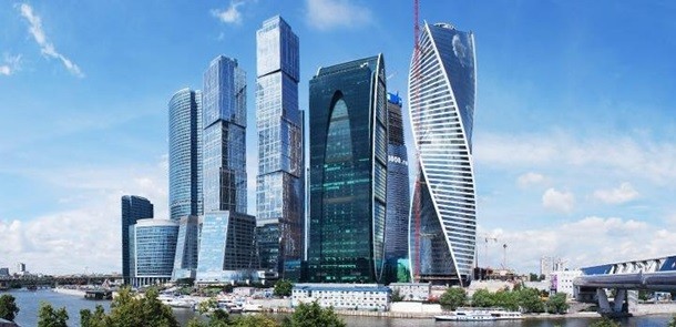 «Эволюция» минораси (Москва, Россия).
