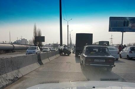 Foto: Facebook / “Voditeli Tashkenta (Drivers.uz)”