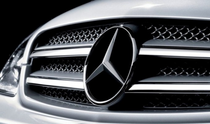 Mercedes-Benz logotipi. Foto: “Car-brand-names.com”