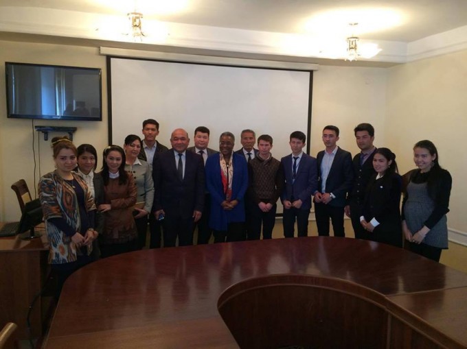Foto: Facebook / U.S. Embassy Tashkent