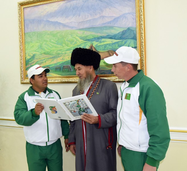 Foto: “Turkmaniston — oltin asr”