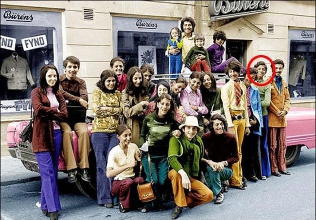 Усама Бен Ладен оиласи билан таътилда, Швеция, 1970 йил. Фото: AdMe