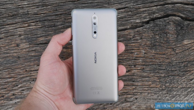 Nokia 8 (2017). Foto: Hi-Tech Mail.Ru