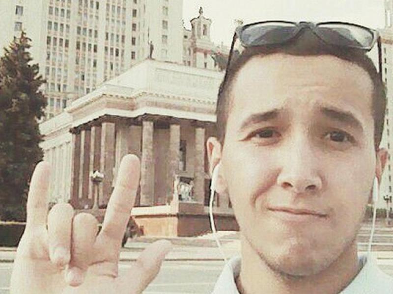 Россияга учувчиликка ўқиш учун келган ва бир йилдан бери ҳибсда сақланаётган ўзбекистонлик 21 яшар йигит очлик эълон қилди