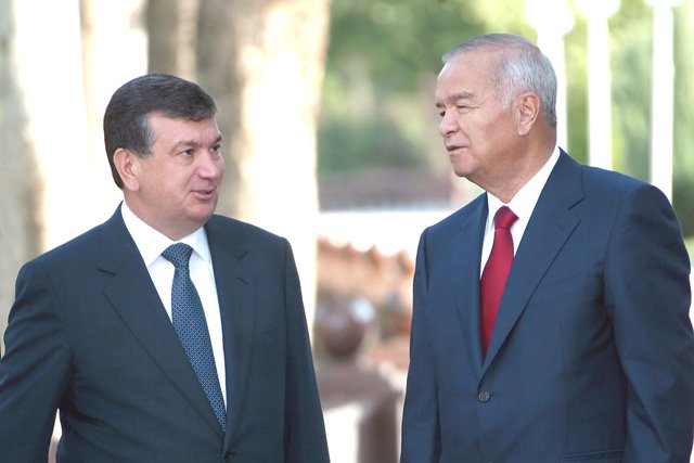 Shavkat Mirziyoyev va Islom Karimov.