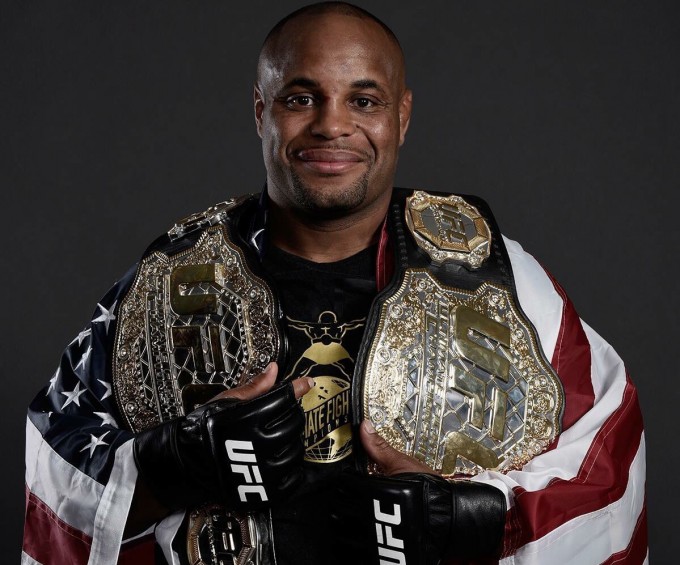 Фото: Twitter/@dc_mma