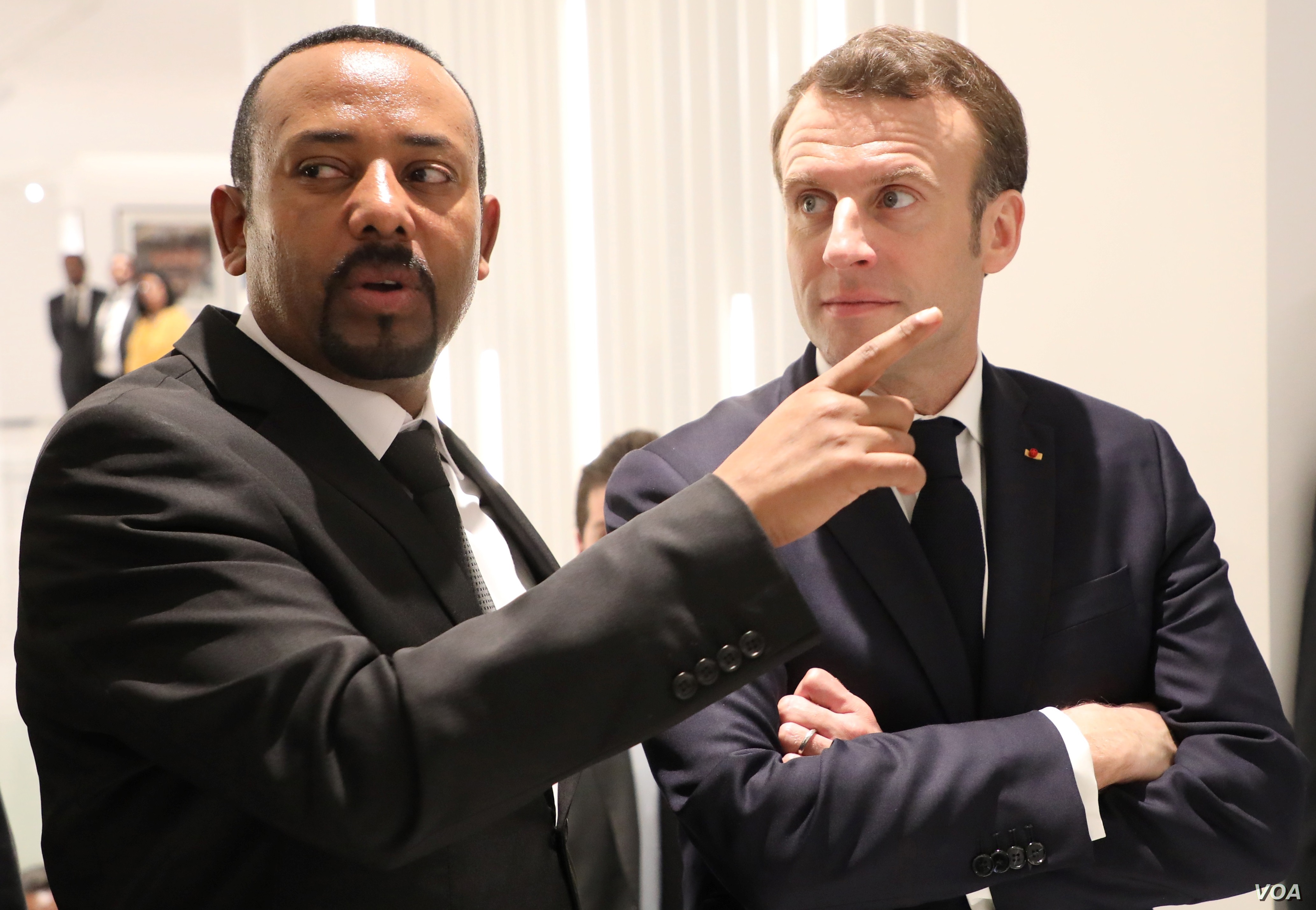 Эфиопия бош вазири Абий Аҳмад Али ва Франция президенти Эммануэл Макрон