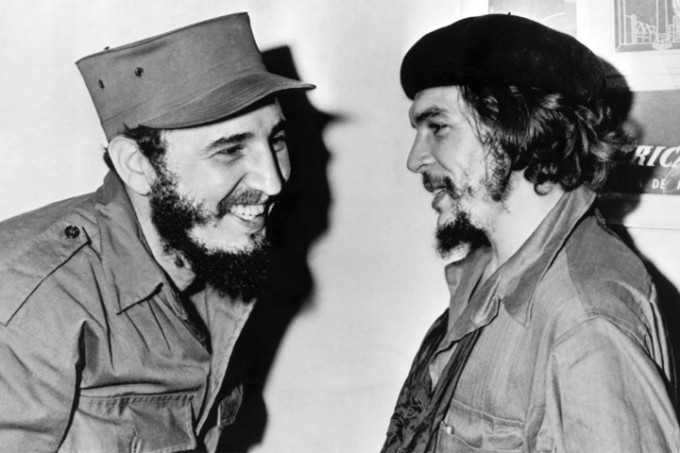 Кастро ва Че Гевара.