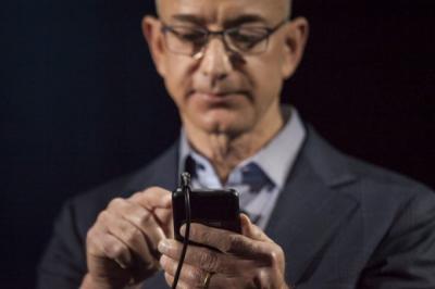Jeff Bezosning telefoni xakerlar tomonidan buzilishi va uning shaxsiy fotolari e’lon qilinishi o‘zaro bog‘liq emasligi bildirildi