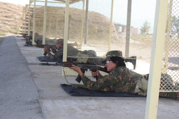 “Buxoro” poligonida AK-74 avtomatidan o‘q otish mashqi (3-o‘rin)