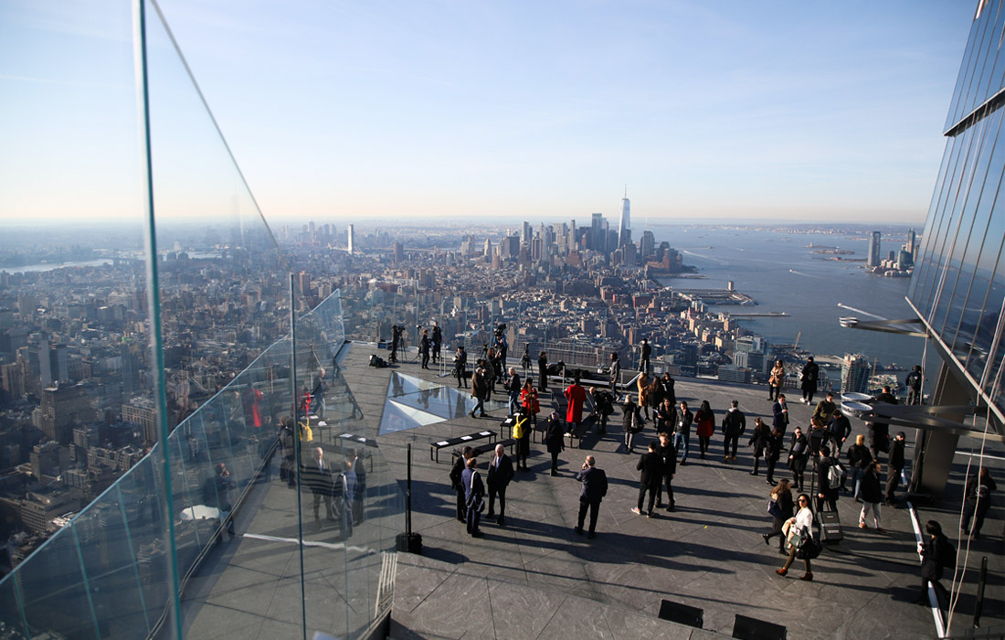 Нью-Йоркда Ғарбий яримшардаги энг баланд кузатув майдончаси очилди. Hudson Yards Tower’нинг 100-қаватидаги The Edge кузатув майдончаси 335 метр баландликда жойлашган.