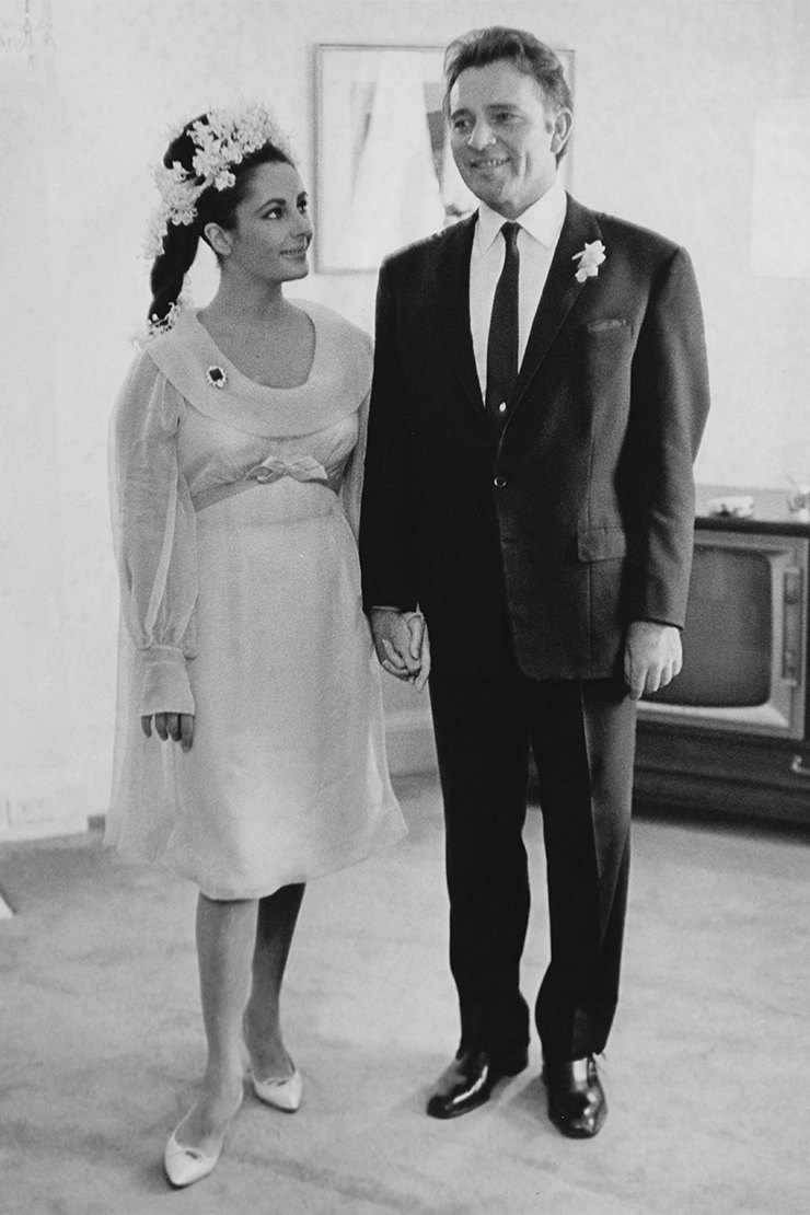 Elizabet Teylor va Richard Berton. 1964-yil 15-mart. Monreal