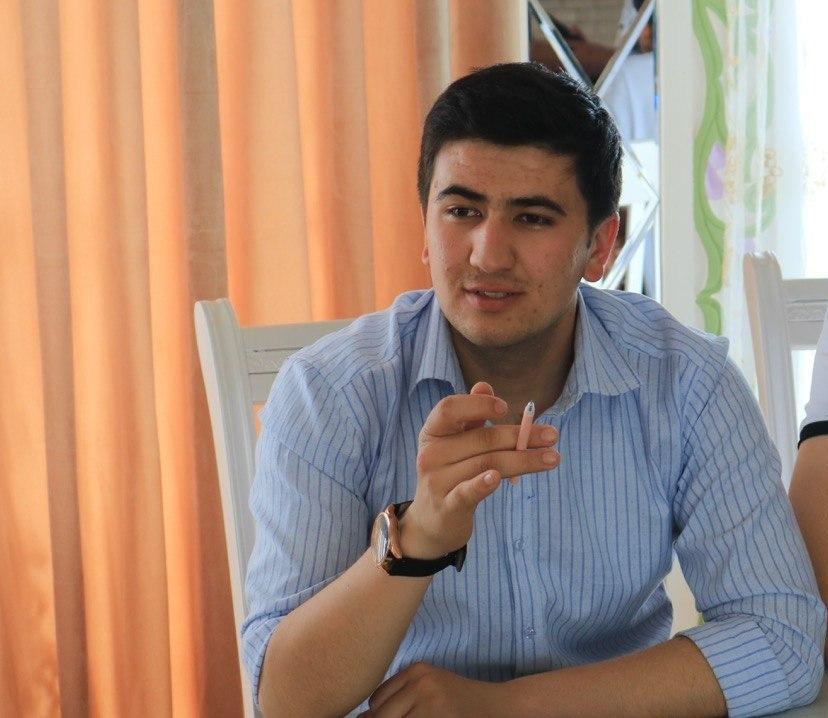 Блогер Умид Каримов