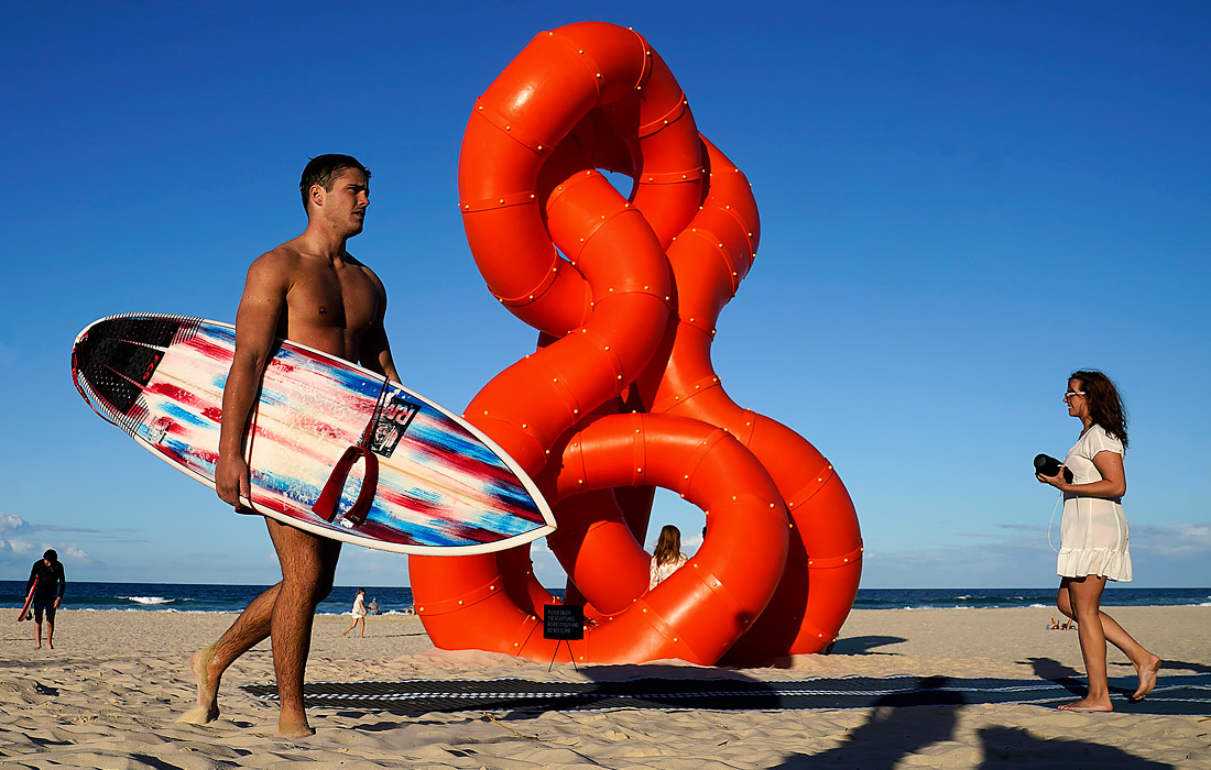 Австралиядаги Каррамбин пляжида ҳар йилги анъанавий Swell Sculpture фестивали бошланди.