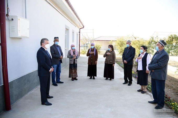 Sirdaryo viloyatining Oqoltin tumanidagi “Yangi Toshkent” mahallasi. 2020-yil, 13-oktabr.