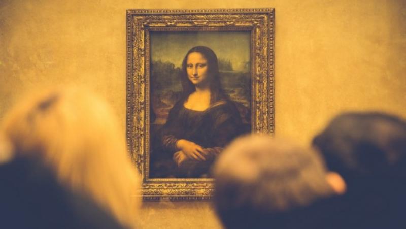 Luvr auksion orqali “Mona Liza” bilan himoya shishasisiz “uchrashuv”ni sotdi