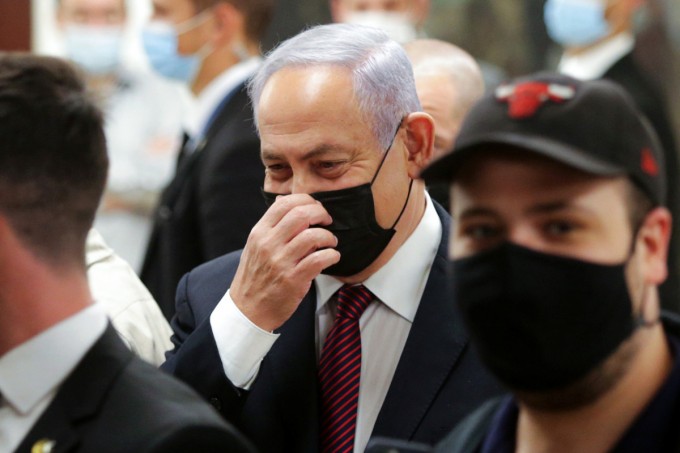 Isroil bosh vaziri Binyamin Netanyaxu knesset (parlament) majlisidan keyin. Quddus. 2-dekabr