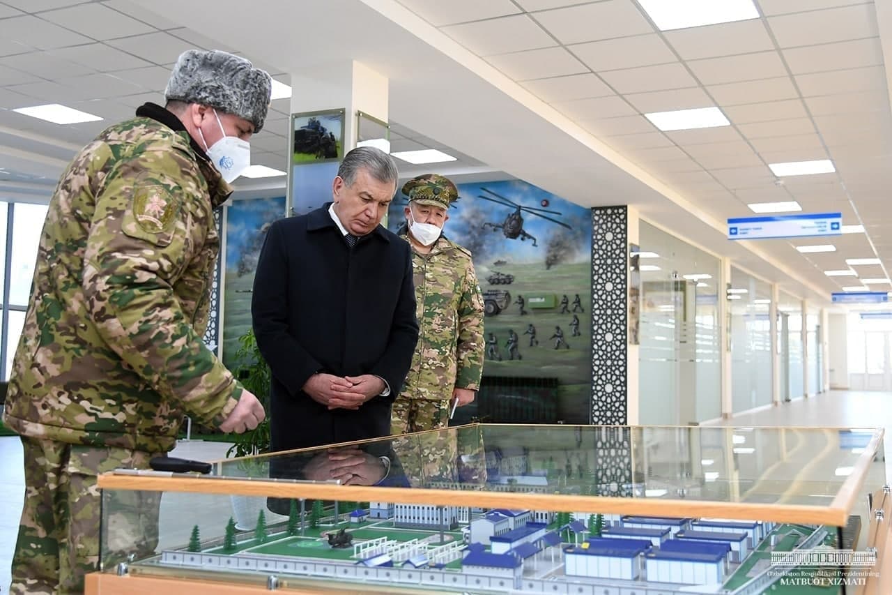 Shavkat Mirziyoyev ta’tildan qaytdi. Prezident 11-yanvar kuni Jizzaxdagi harbiy qismga tashrif buyurdi.