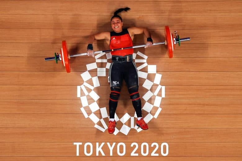 Tokio Olimpiadasida 64 kg vazn toifasidagi dast ko‘tarish mashg‘ulotlarida muvaffaqiyatsizlikka uchragan nikaragualik Sema Ludrik Rivas.