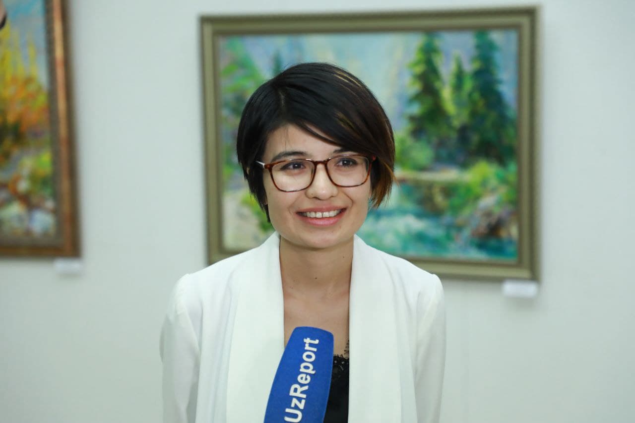 Tillaniso Eshboyeva, 28 yoshda. Fanlar akademiyasi O‘zbek tili, adabiyoti va folklori instituti 3-bosqich tayanch doktoranti.