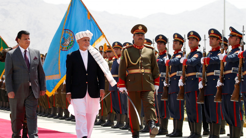 Afg‘oniston prezidenti Muhammad Ashraf G‘ani (markazda)