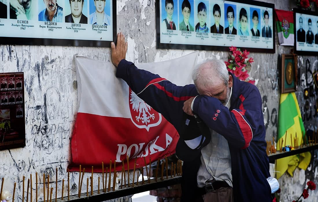 Polshaning Beslan shahrida 1-sonli o‘rta maktabda sodir etilgan teraktning 17 yilligiga bag‘ishlangan motam tadbirlari bo‘lib o‘tdi.